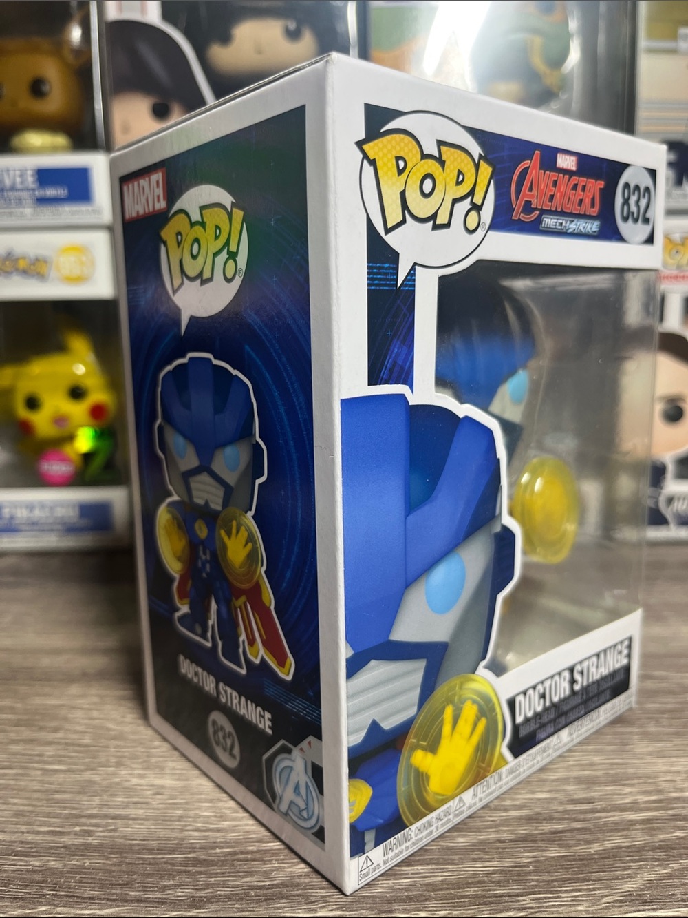 Marvel Doctor Strange Pop! Figure in Blue and Yellow (Avengers Mech-Strike) - Picture 3 of 5